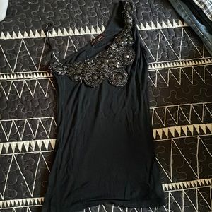 🖤 Black tanktop🖤